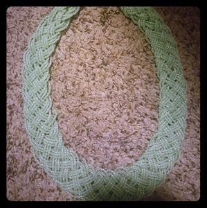 5/$20Sea foam green bead necklace
